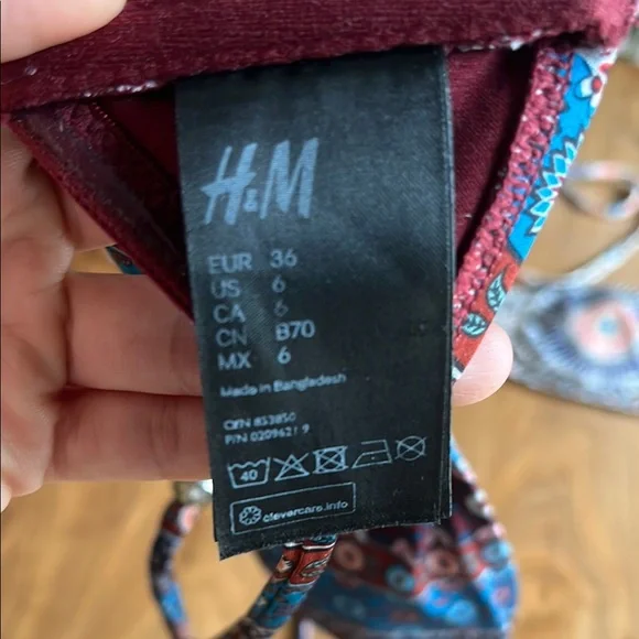 H&M Burgundy and Blue Patterned Bikini Top - Picture 3 of 6